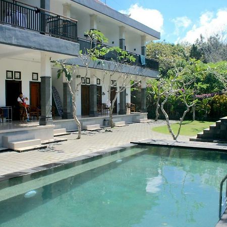 Uluwatu Made Guesthouse Екстер'єр фото