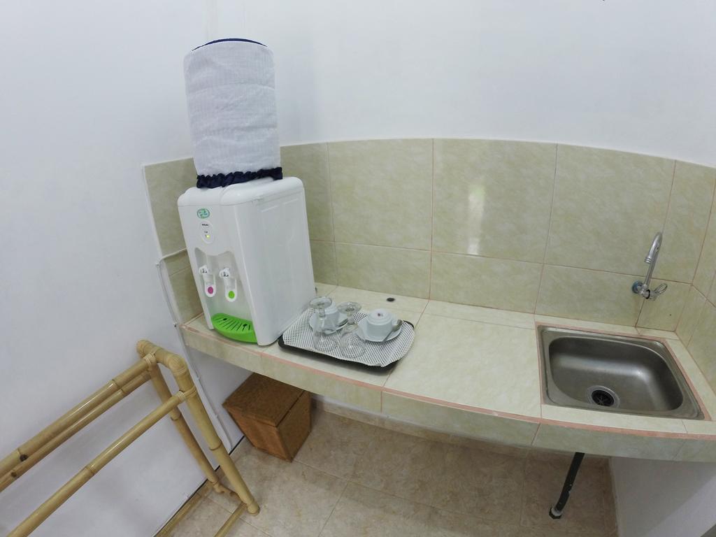 Uluwatu Made Guesthouse Екстер'єр фото
