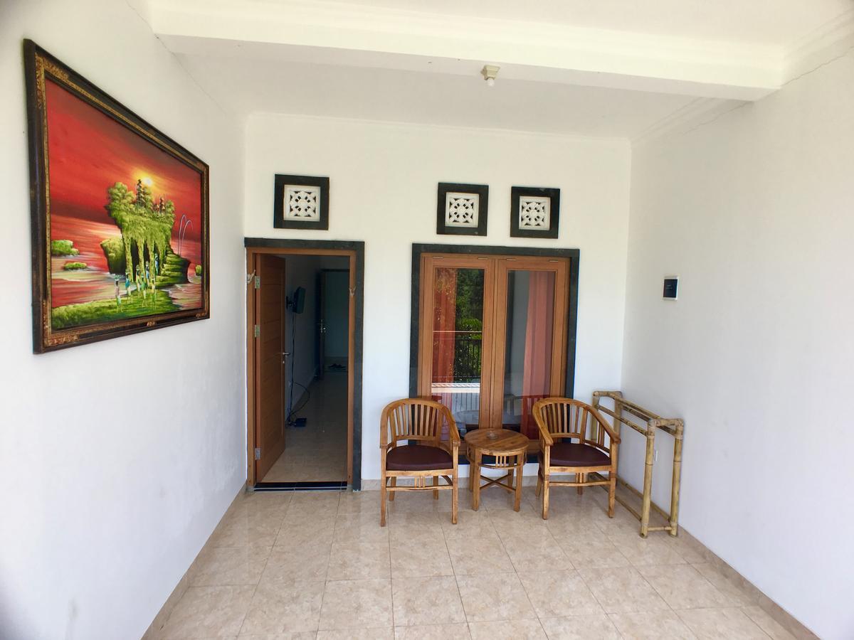 Uluwatu Made Guesthouse Екстер'єр фото