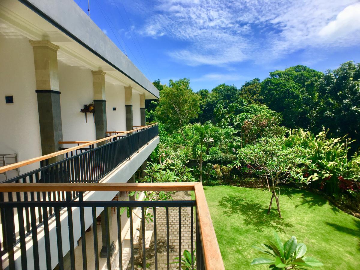 Uluwatu Made Guesthouse Екстер'єр фото
