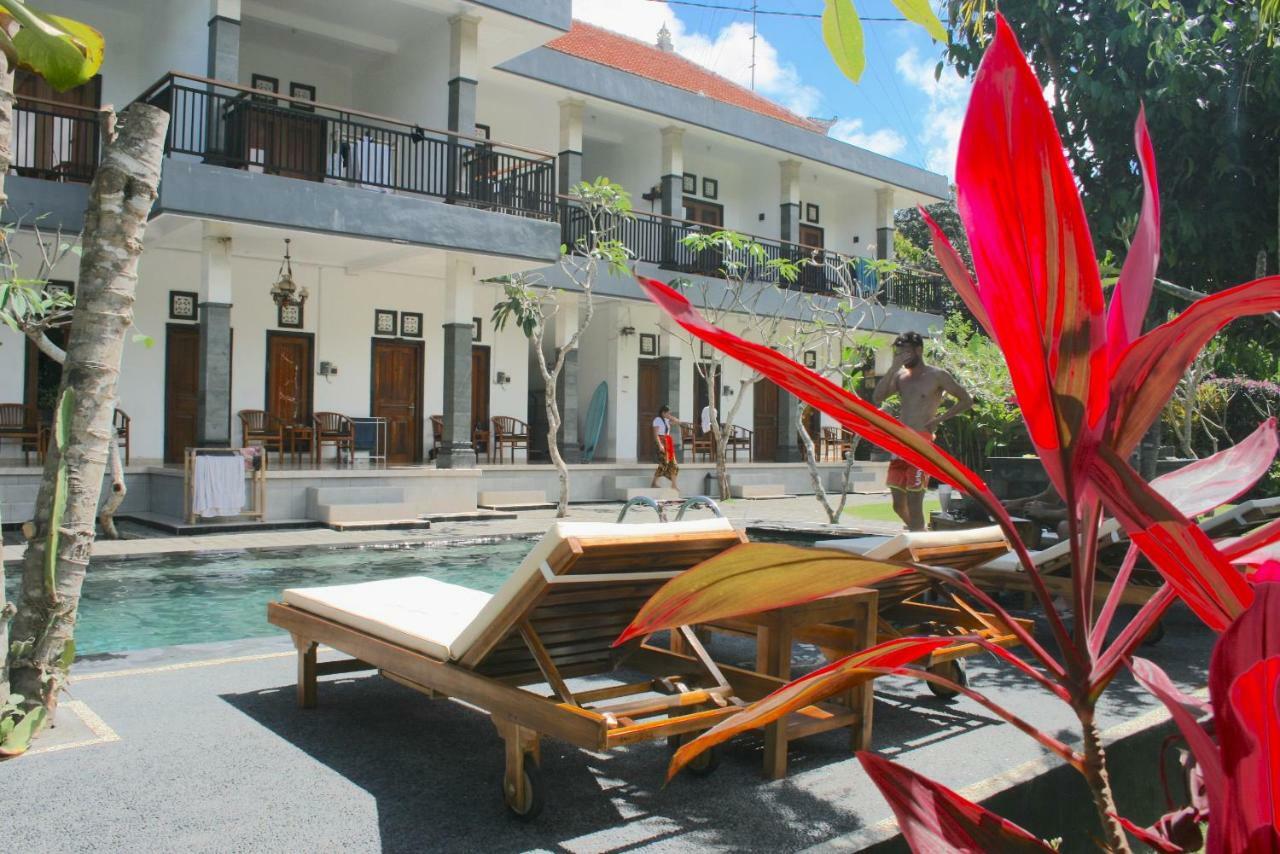 Uluwatu Made Guesthouse Екстер'єр фото