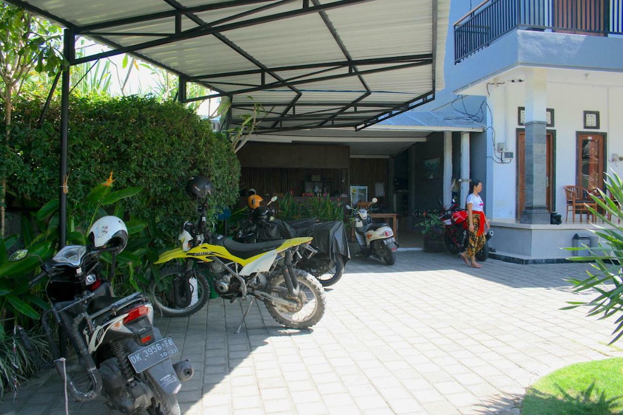 Uluwatu Made Guesthouse Екстер'єр фото